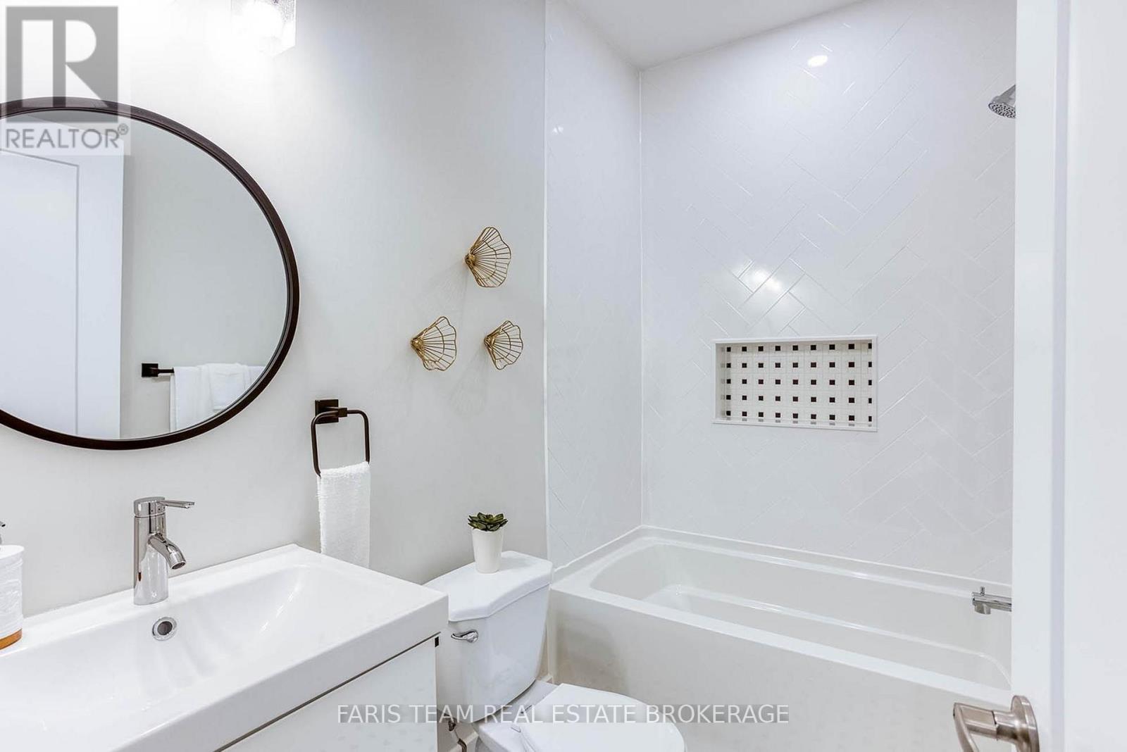 303 Anne Street N, Barrie (Sunnidale), Ontario  L4N 5M7 - Photo 20 - S13817488