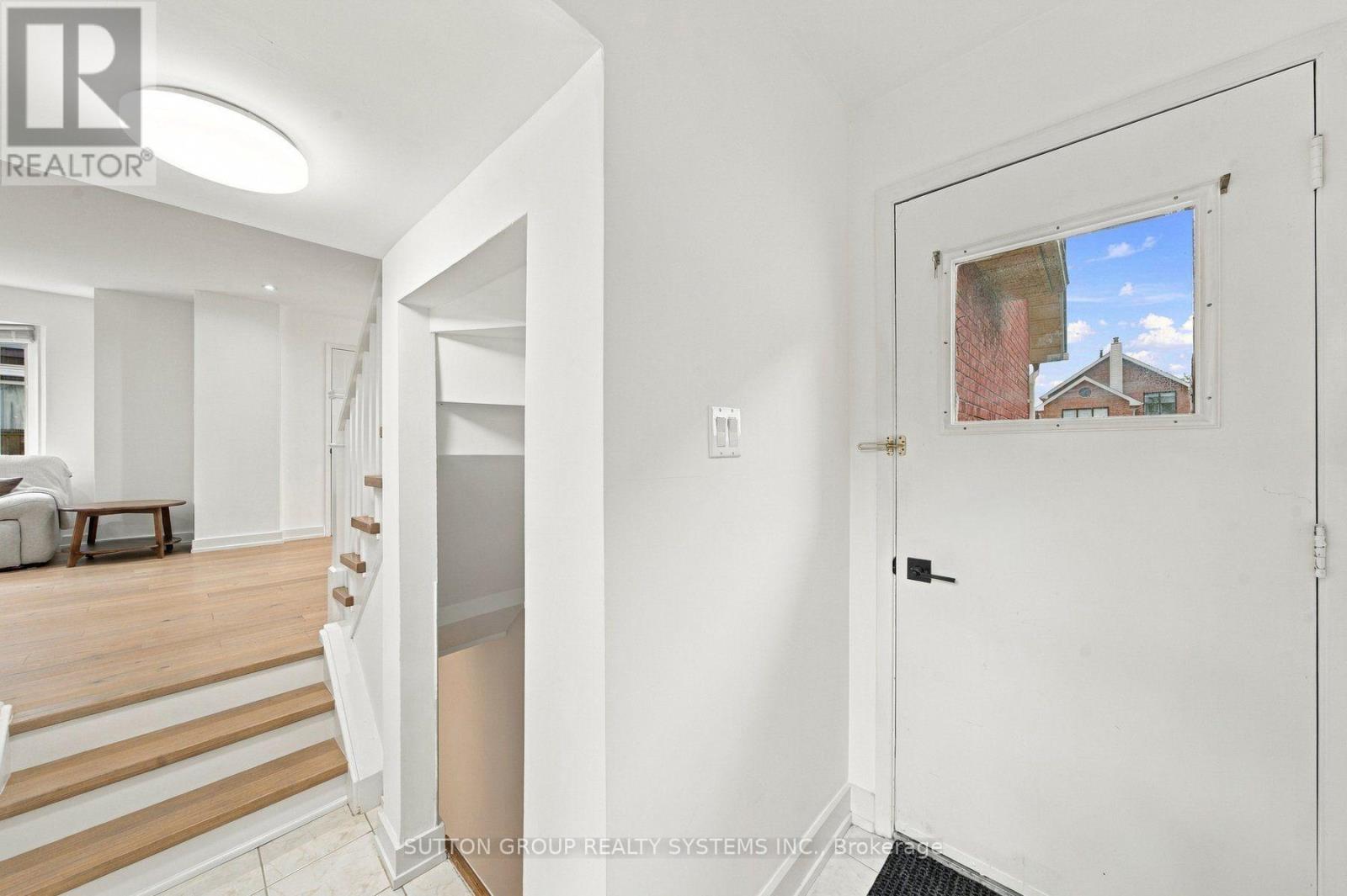 2250 Munn's Avenue, Oakville (Ro River Oaks), Ontario  L6H 3M8 - Photo 23 - W13817440