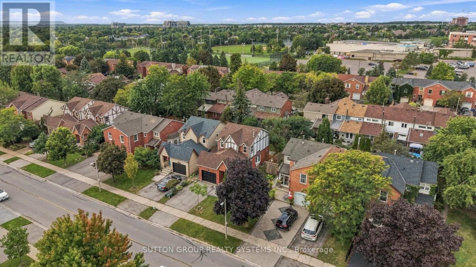 2250 Munn's Avenue, Oakville (Ro River Oaks), Ontario  L6H 3M8 - Photo 33 - W13817440