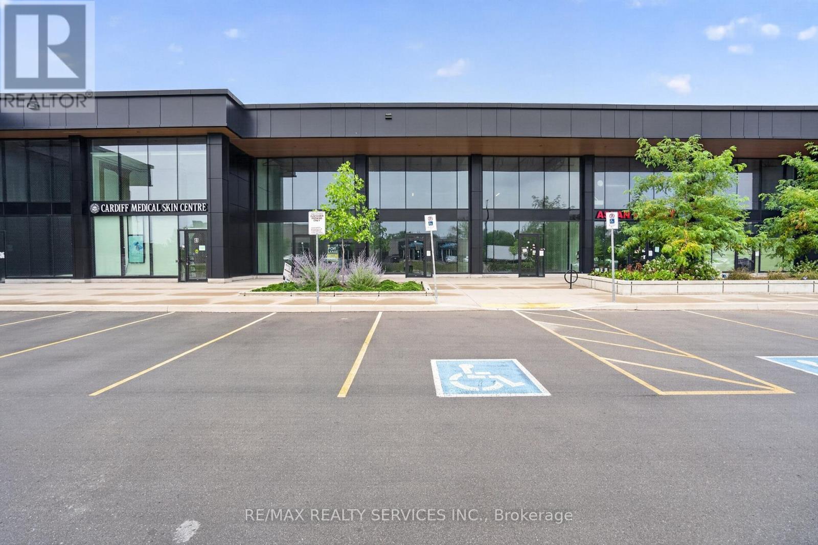 39 - 530 Speers Road, Oakville (Qe Queen Elizabeth), Ontario  L6K 0K3 - Photo 5 - W13817502
