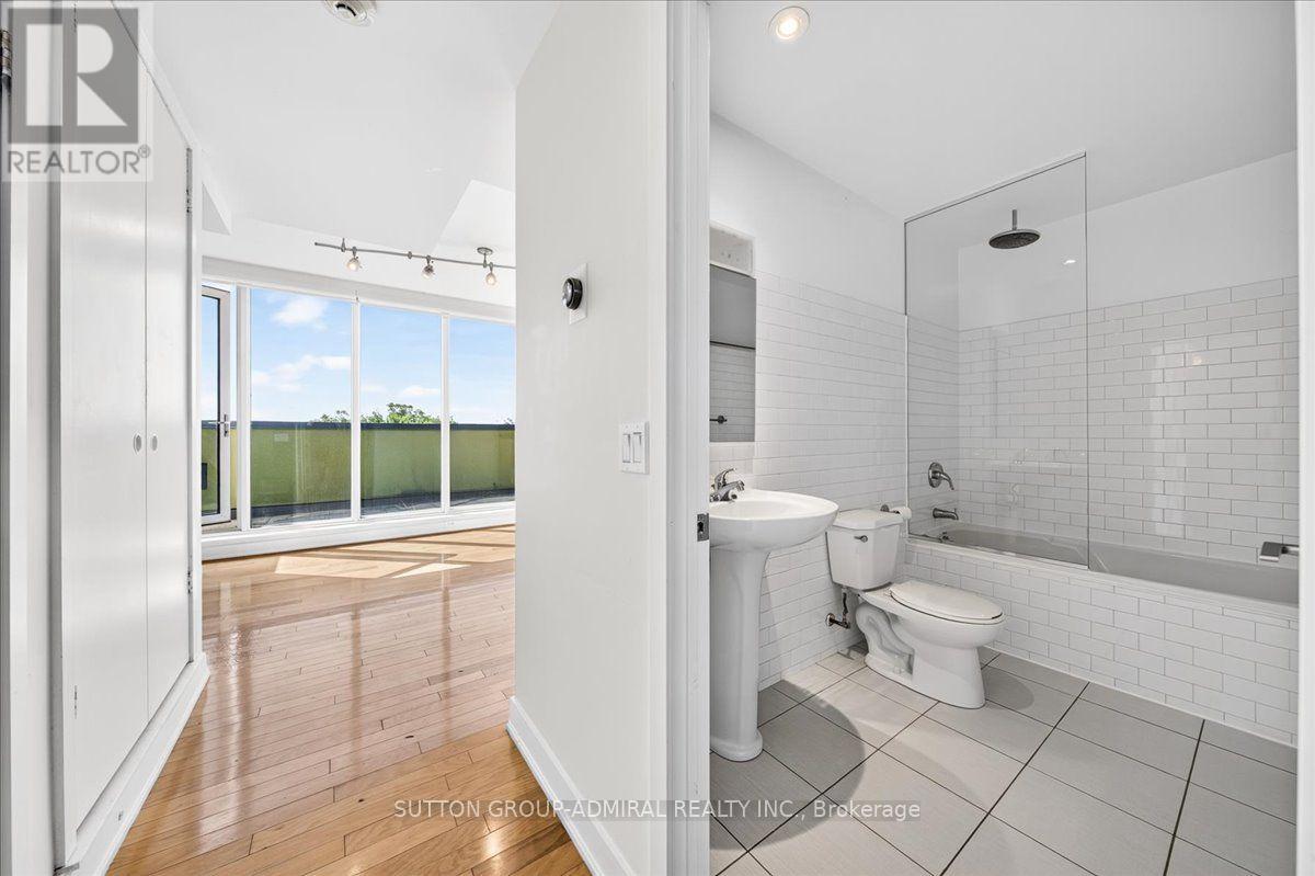506b - 25 Ritchie Avenue, Toronto (Roncesvalles), Ontario  M6R 2J6 - Photo 17 - W13817522
