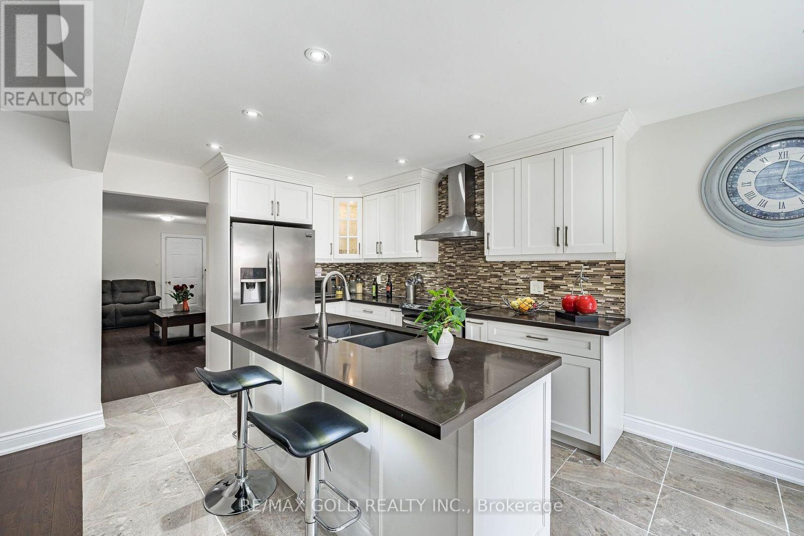 329 Howard Crescent, Orangeville, Ontario  L9W 4W7 - Photo 10 - W13817536