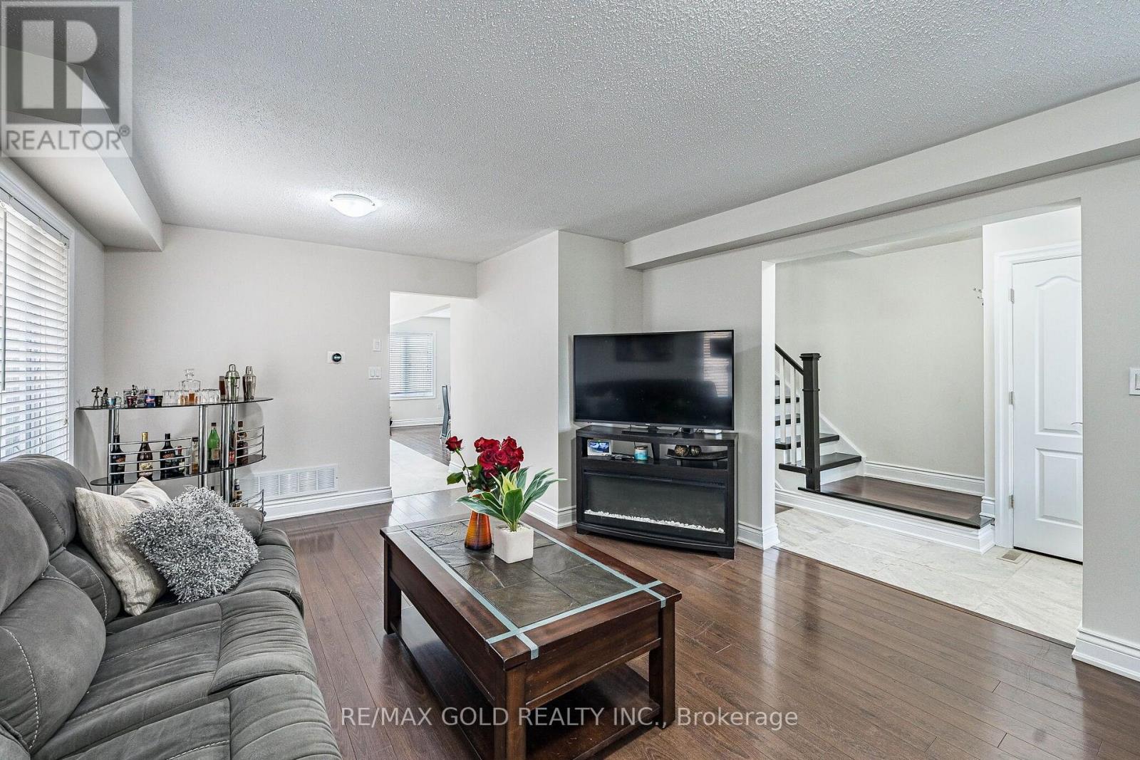 329 Howard Crescent, Orangeville, Ontario  L9W 4W7 - Photo 7 - W13817536