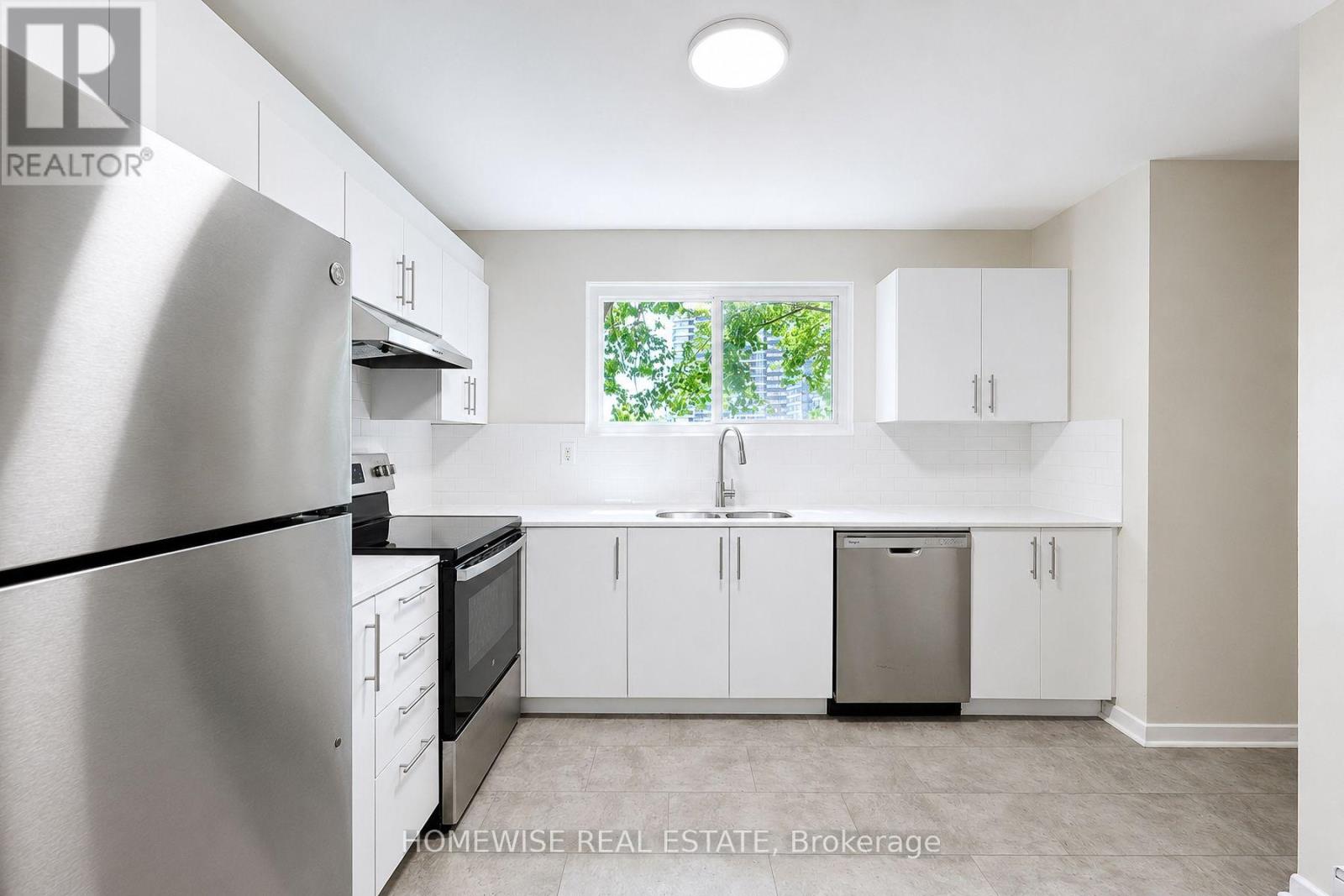 40 - 1350 Winding Trail, Mississauga (Applewood), Ontario  L4Y 2T8 - Photo 13 - W13817566