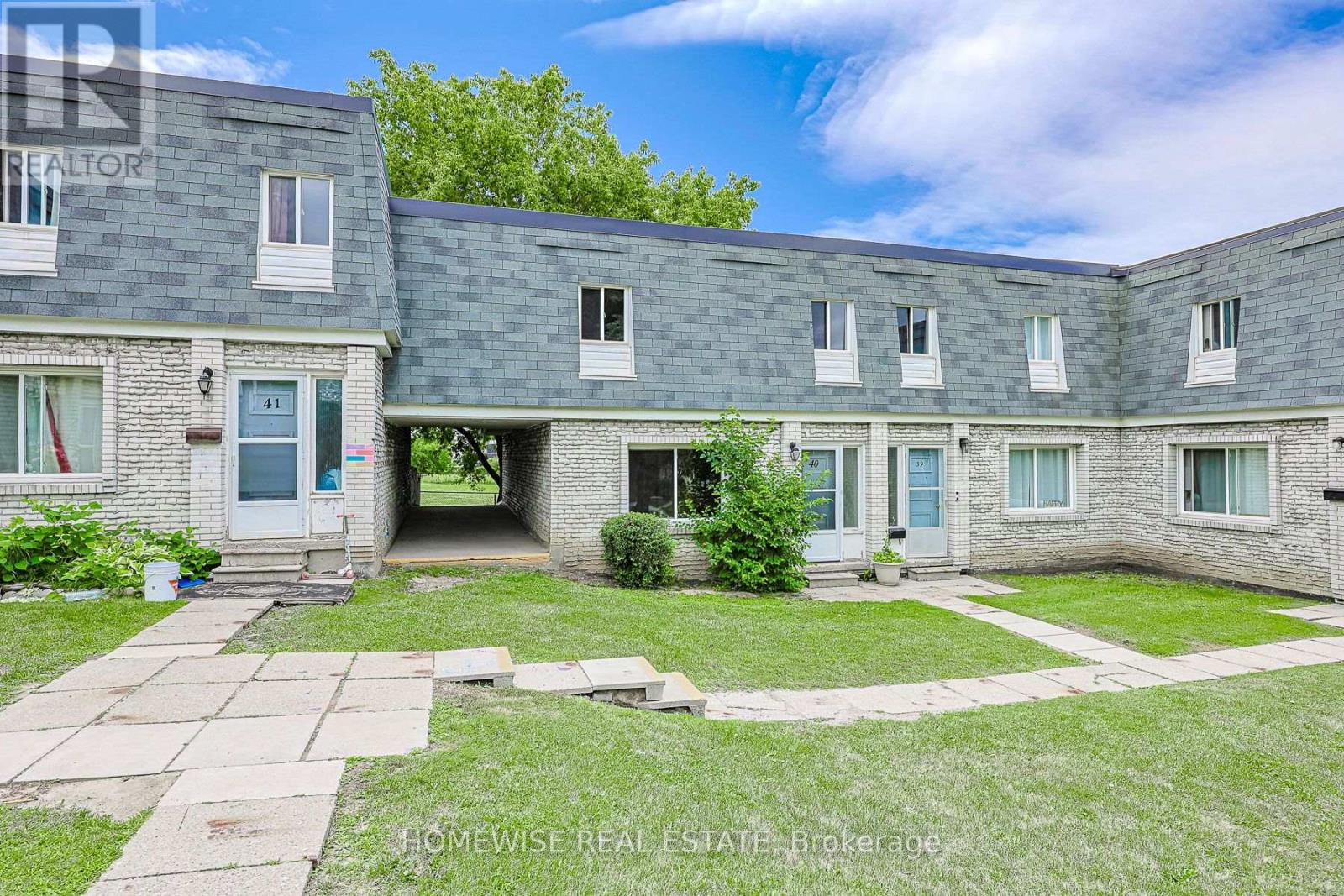 40 - 1350 Winding Trail, Mississauga (Applewood), Ontario  L4Y 2T8 - Photo 42 - W13817566