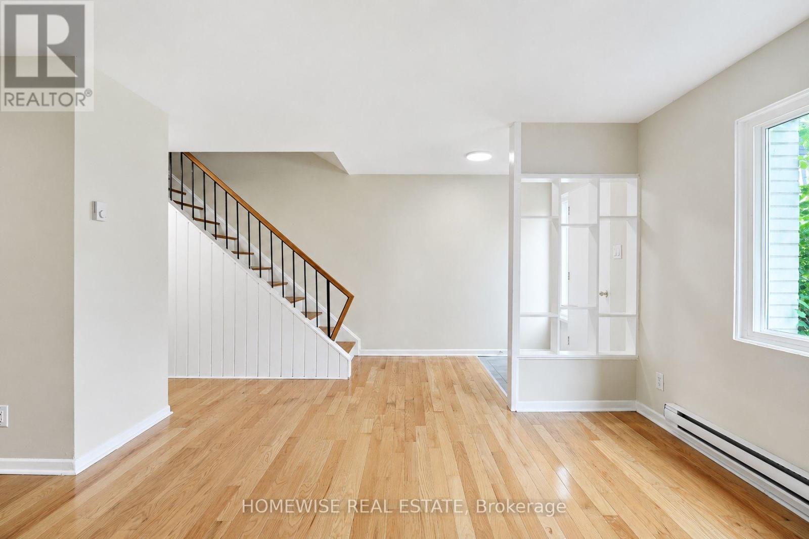 40 - 1350 Winding Trail, Mississauga (Applewood), Ontario  L4Y 2T8 - Photo 8 - W13817566