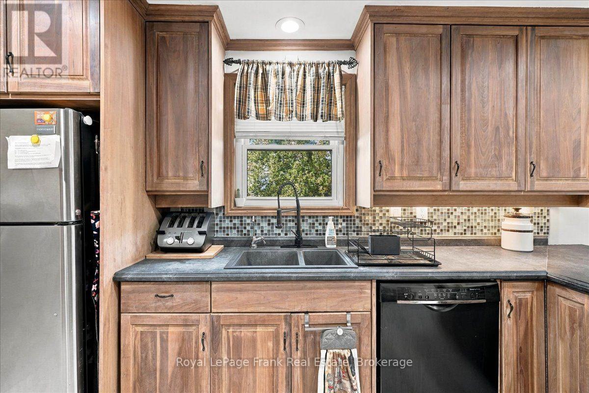 178 Roblin Road, Quinte West (Sidney Ward), Ontario  K8N 4Z5 - Photo 10 - X13817476