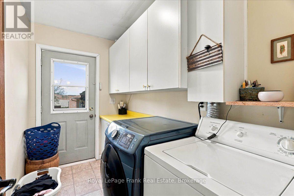 178 Roblin Road, Quinte West (Sidney Ward), Ontario  K8N 4Z5 - Photo 15 - X13817476