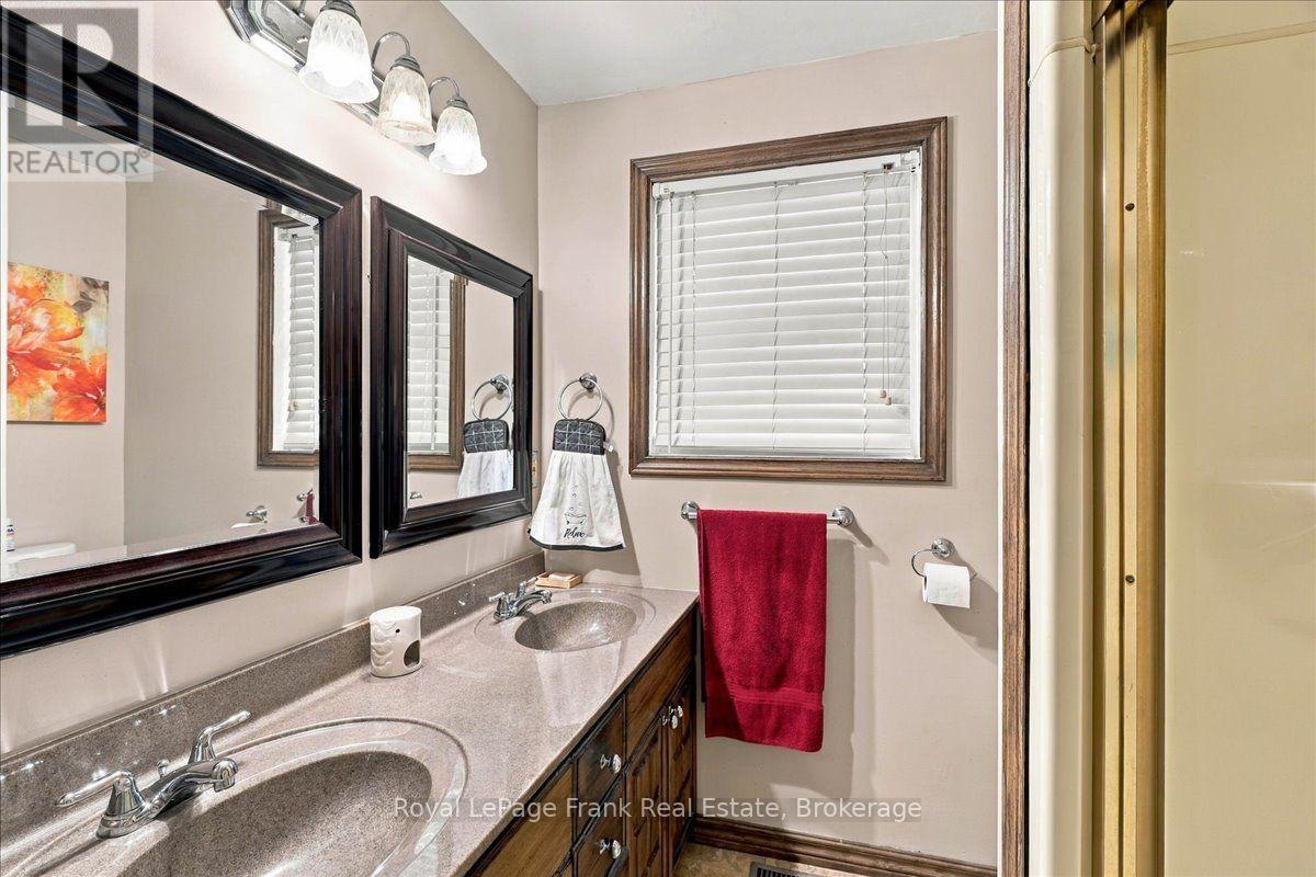 178 Roblin Road, Quinte West (Sidney Ward), Ontario  K8N 4Z5 - Photo 16 - X13817476