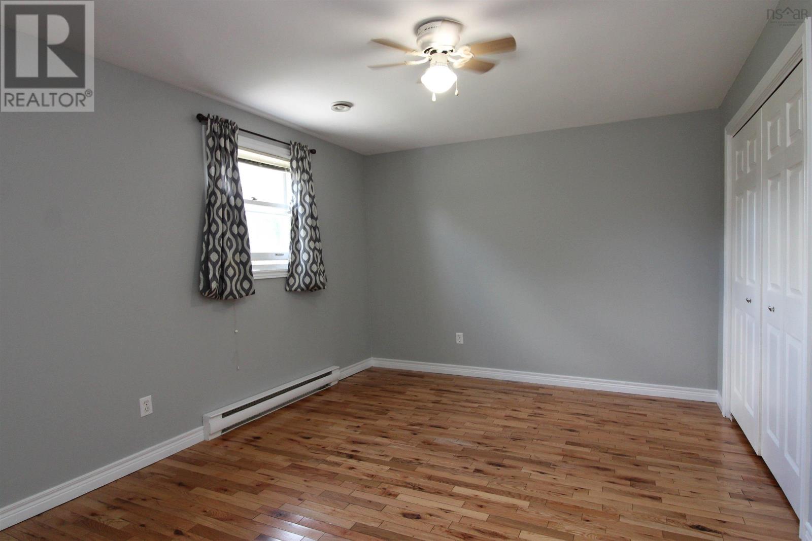 26 Johnson Avenue photo 15