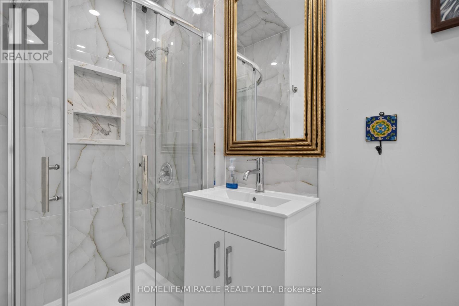 2 Jubilee Court, Brampton, Ontario  L6S 2H2 - Photo 27 - W13816842