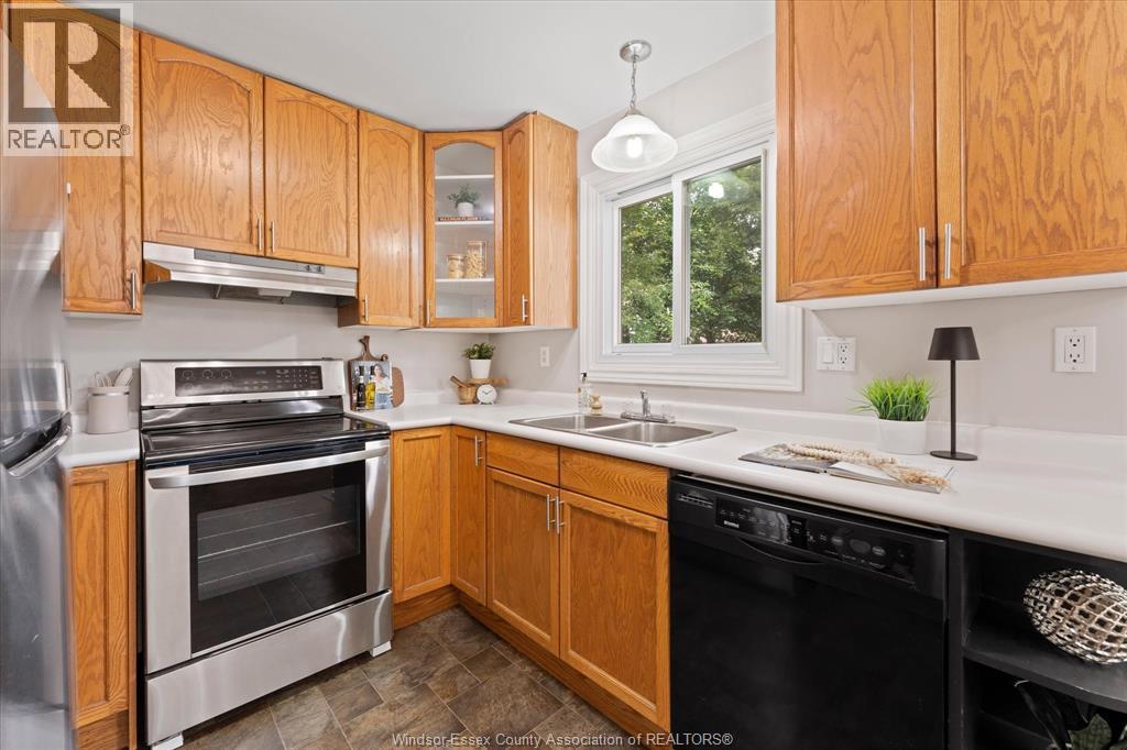 4050 Eden Drive, Windsor, Ontario  N9G 2E8 - Photo 14 - 26023358