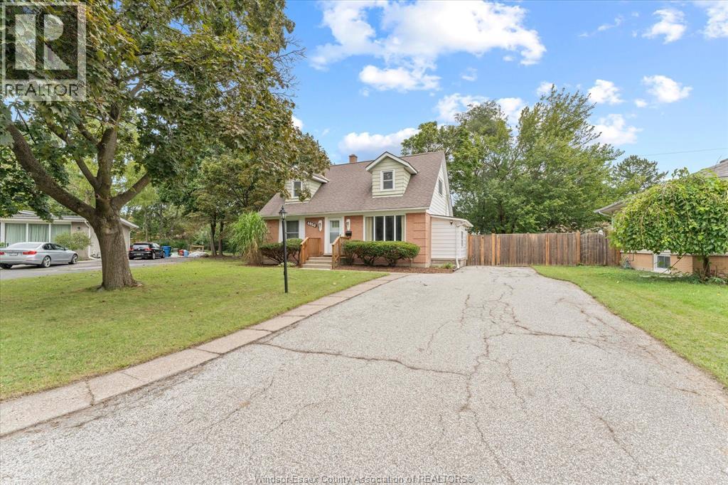 4050 Eden Drive, Windsor, Ontario  N9G 2E8 - Photo 4 - 26023358
