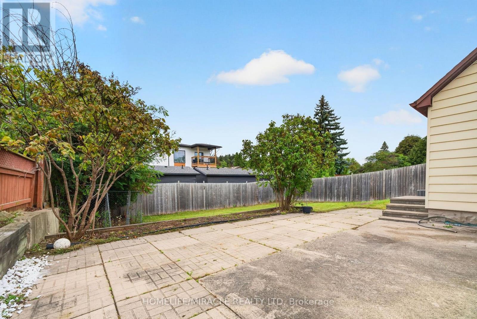 176 Avalon Place, Kitchener, Ontario  N2M 4N8 - Photo 43 - X13816382