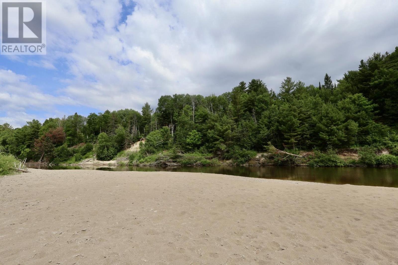 190 Byes Side RD, Goulais River, Ontario