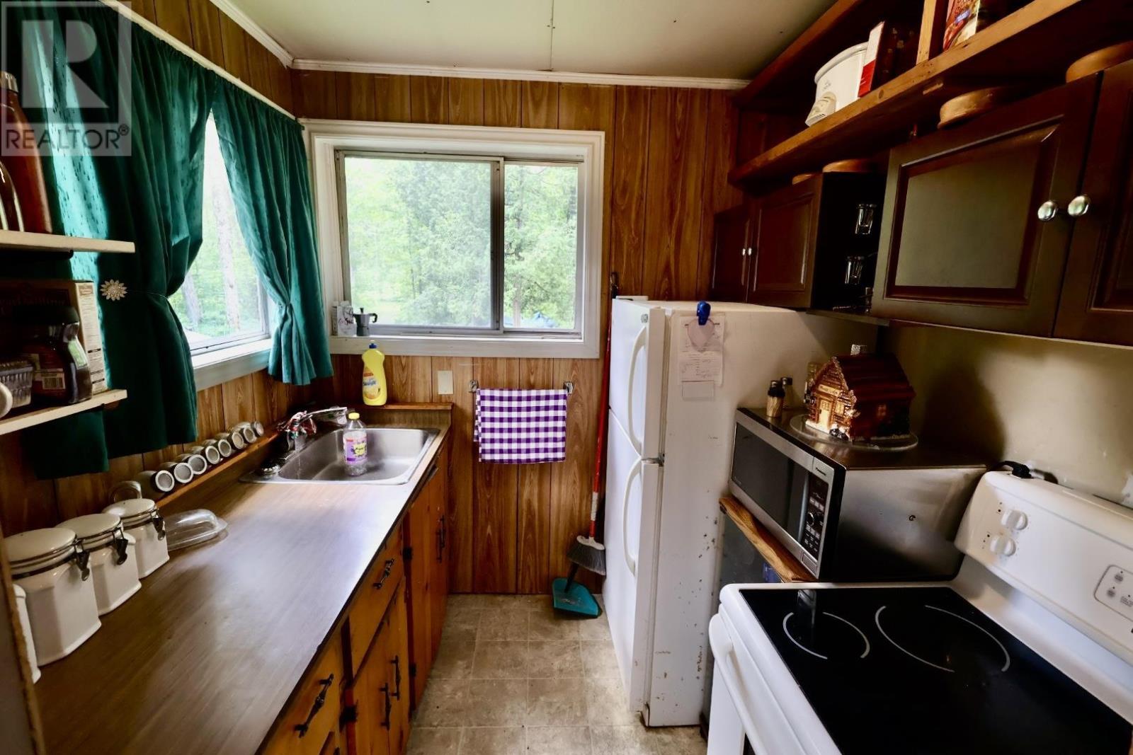 190 Byes Side Rd, Goulais River, Ontario  P0S 1E0 - Photo 10 - SM261748
