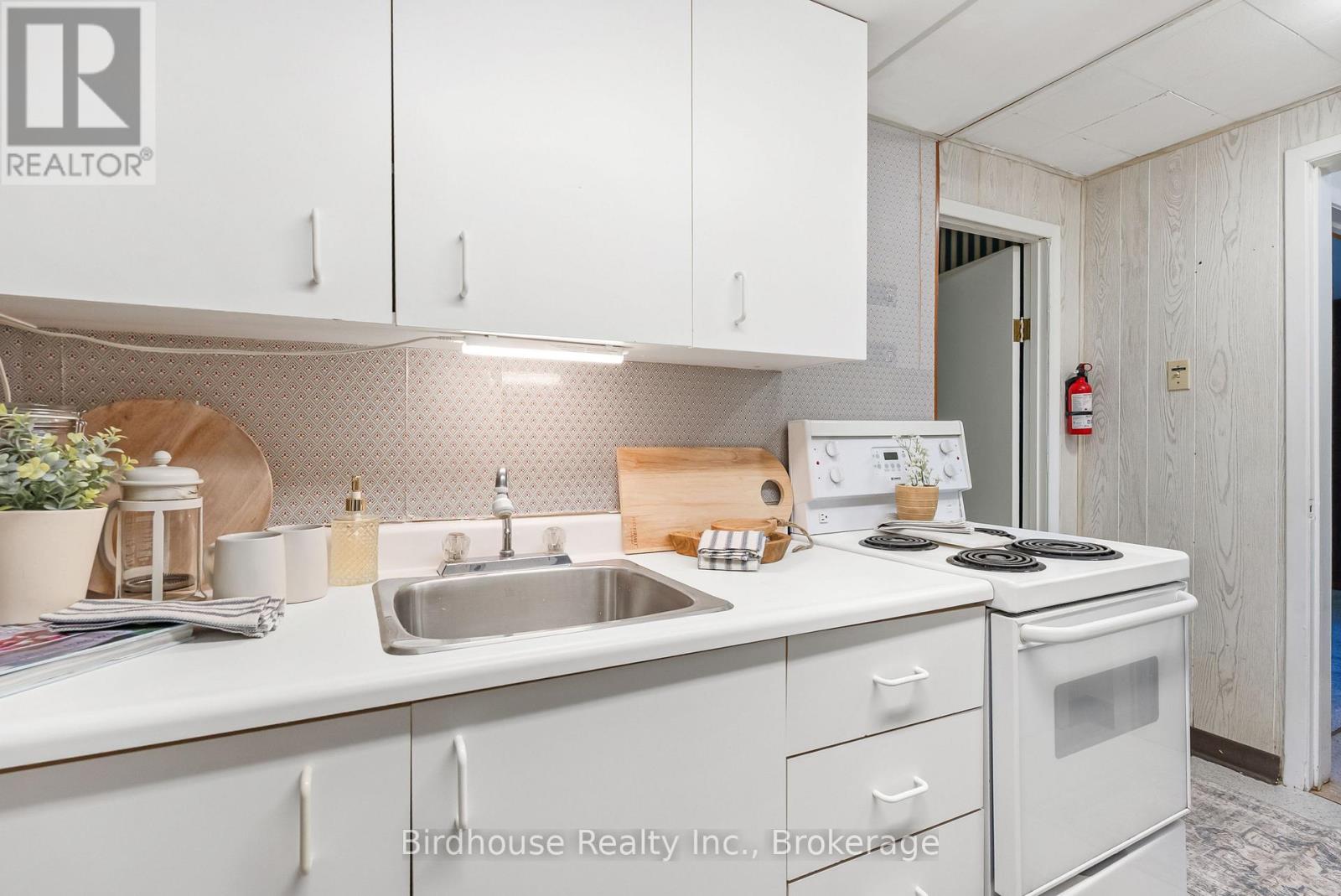 168 Adelaide Street N, Kawartha Lakes, Ontario K9V 4M6 - Photo 34 - X13817650