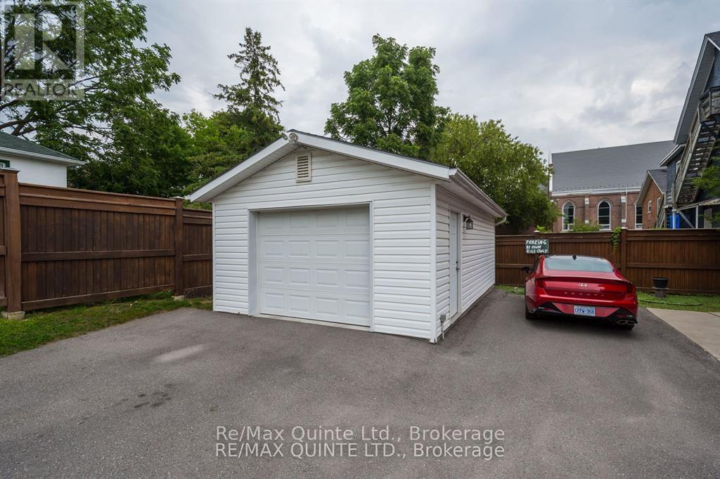5 - 116 KING STREET