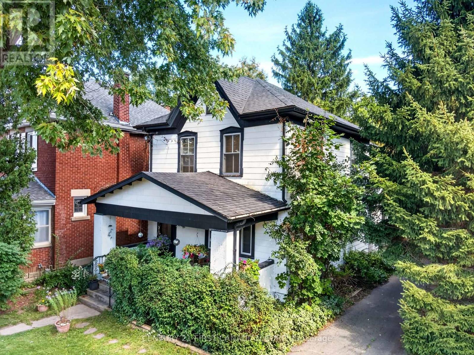 324 RIDOUT STREET S, London South, Ontario