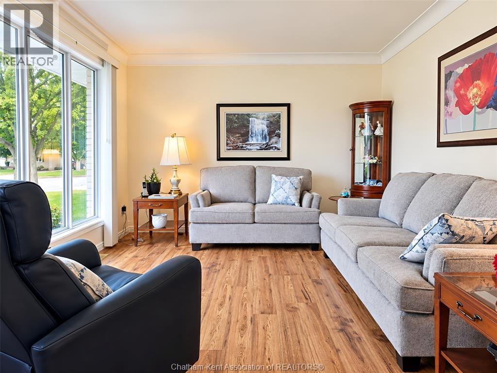 84 Holland Avenue, Chatham, Ontario  N7M 2C7 - Photo 13 - 26022777