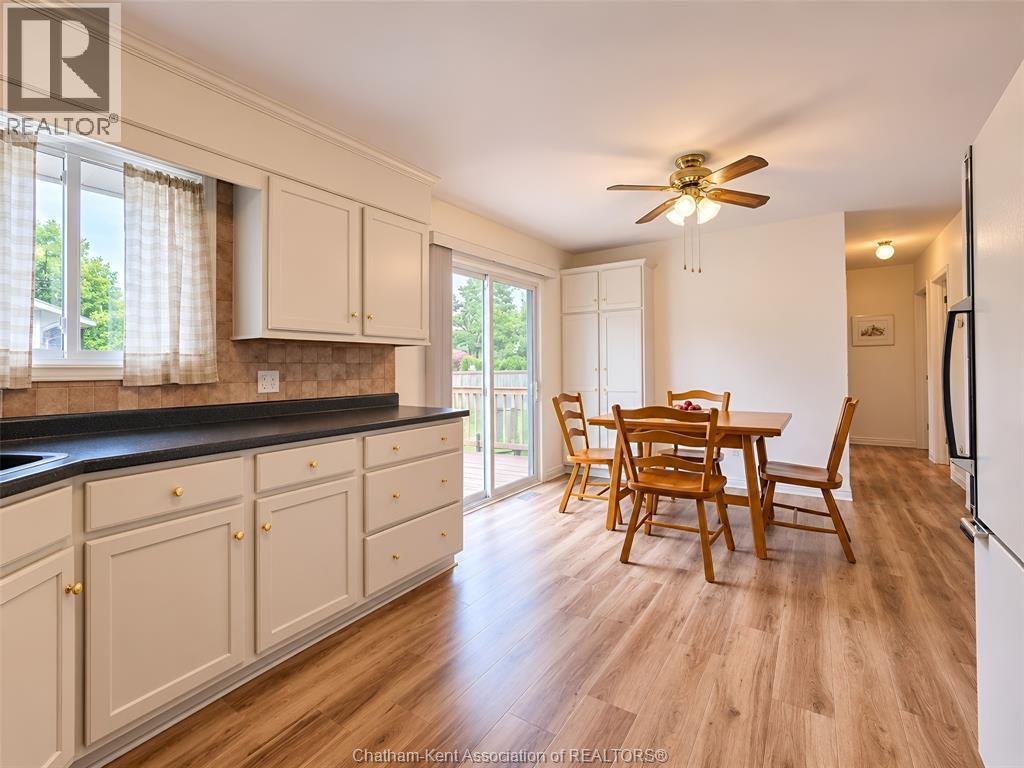 84 Holland Avenue, Chatham, Ontario  N7M 2C7 - Photo 19 - 26022777