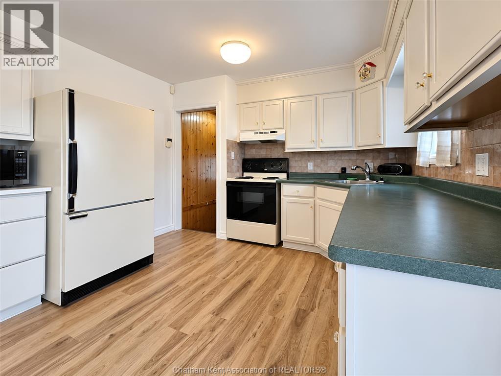 84 Holland Avenue, Chatham, Ontario  N7M 2C7 - Photo 20 - 26022777