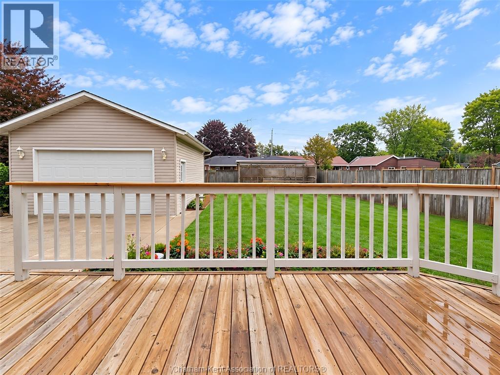 84 Holland Avenue, Chatham, Ontario  N7M 2C7 - Photo 6 - 26022777