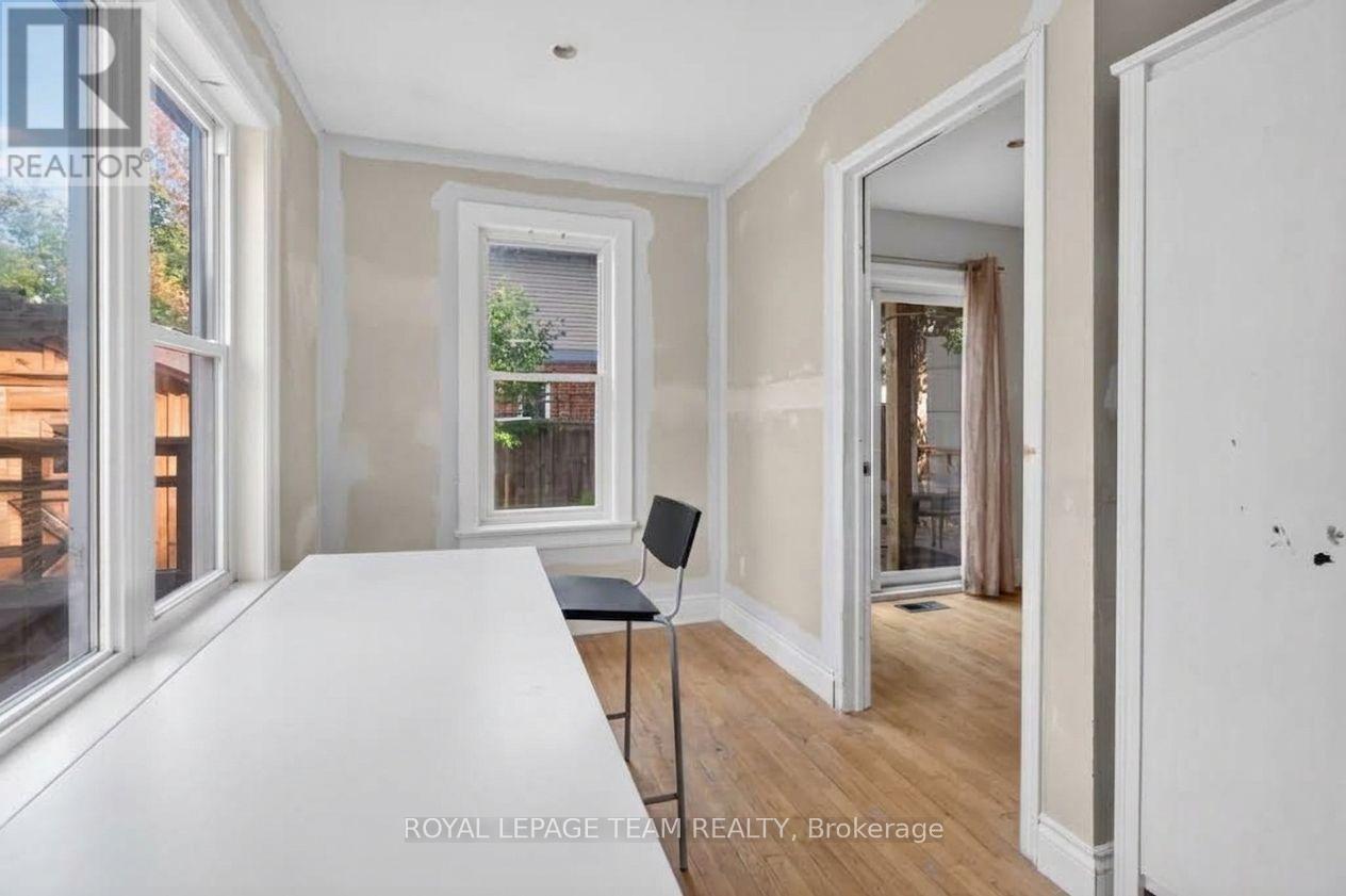 223 Mcgillivray Street, Ottawa, Ontario  K1S 1L1 - Photo 16 - X13817756