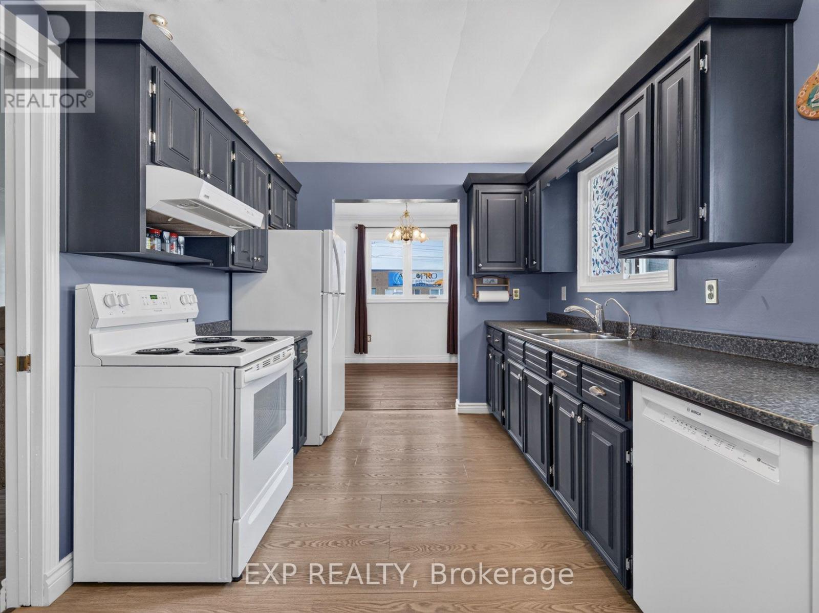 4543 Montrose Road, Niagara Falls (Ascot), Ontario  L2H 1K1 - Photo 11 - X13817636