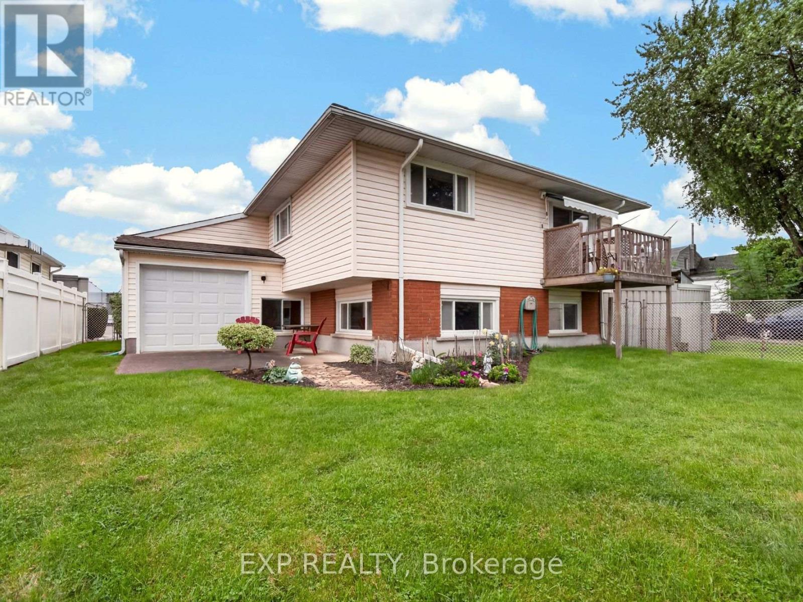 4543 Montrose Road, Niagara Falls (Ascot), Ontario  L2H 1K1 - Photo 4 - X13817636