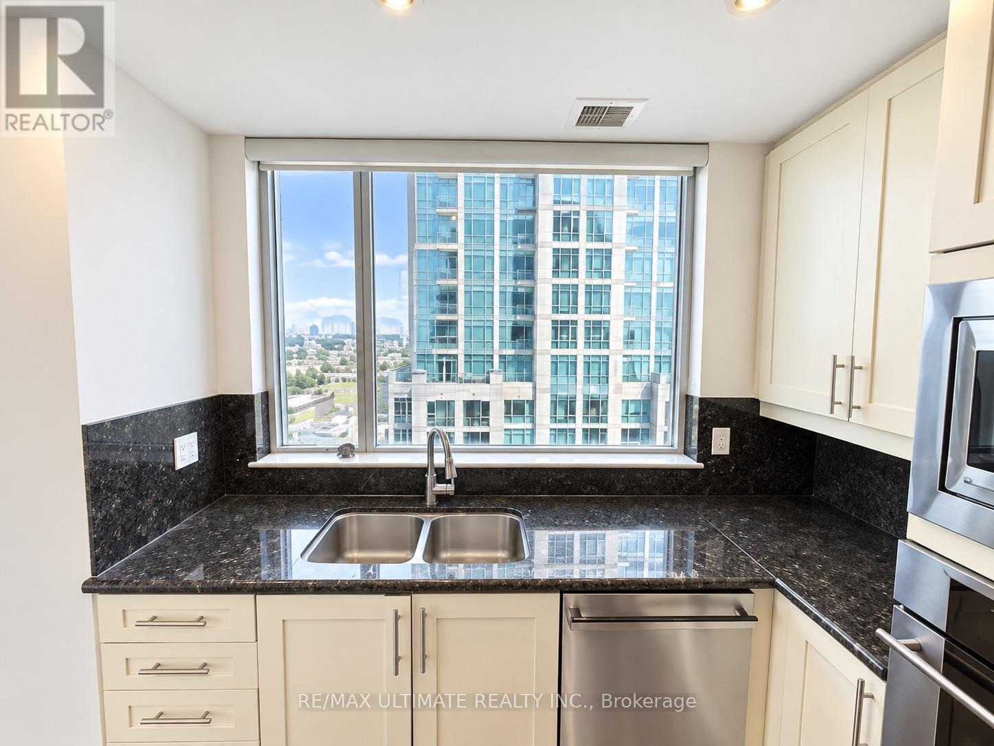 4212 - 761 Bay Street, Toronto, Ontario  M5G 2R2 - Photo 16 - C13817600