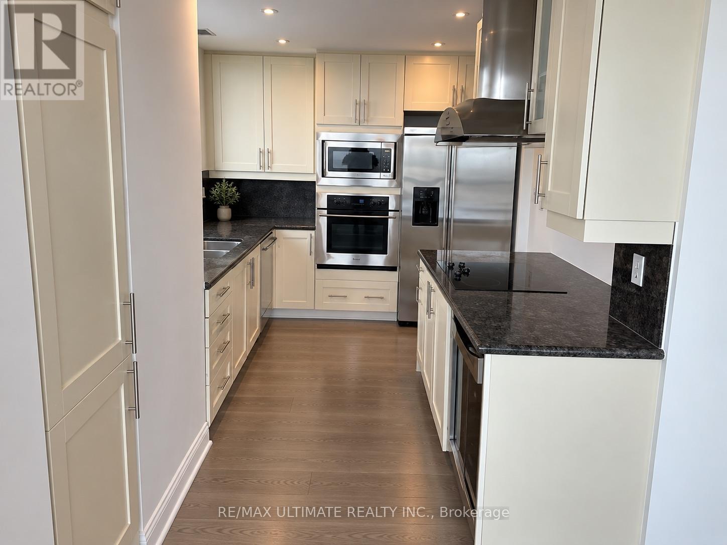 4212 - 761 Bay Street, Toronto, Ontario  M5G 2R2 - Photo 19 - C13817600