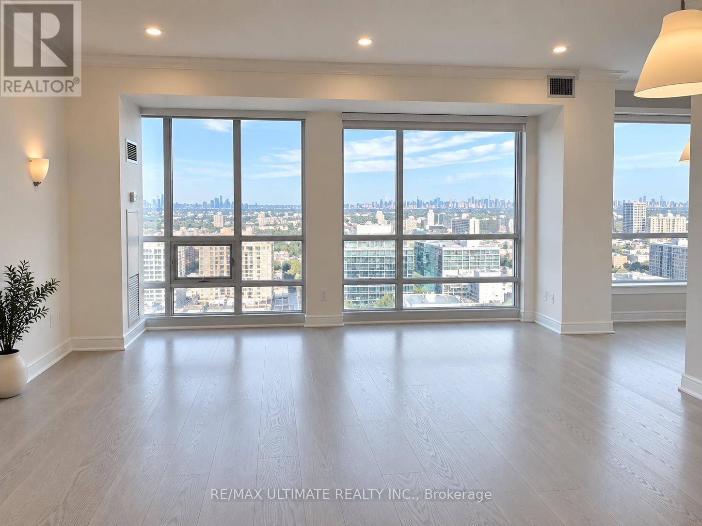 4212 - 761 Bay Street, Toronto, Ontario  M5G 2R2 - Photo 2 - C13817600