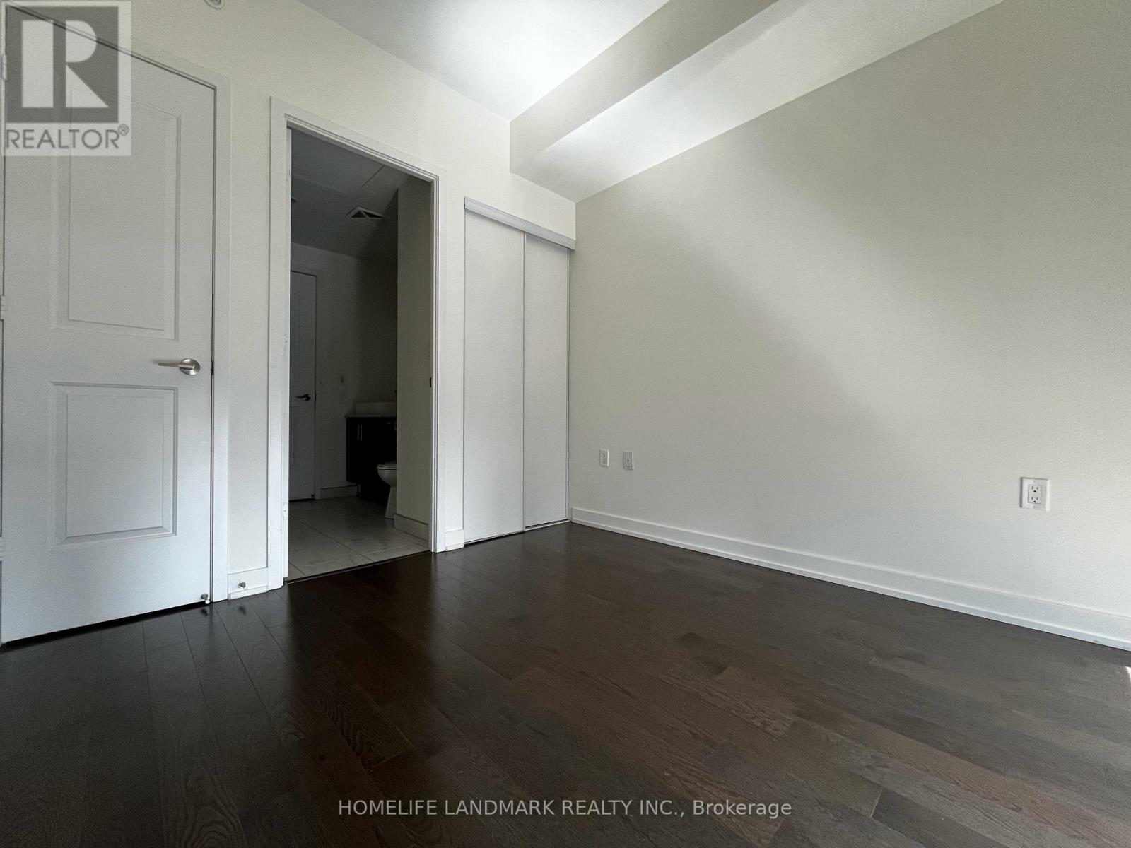801 - 1 The Esplanade Drive, Toronto, Ontario  M5E 0A8 - Photo 6 - C13817676