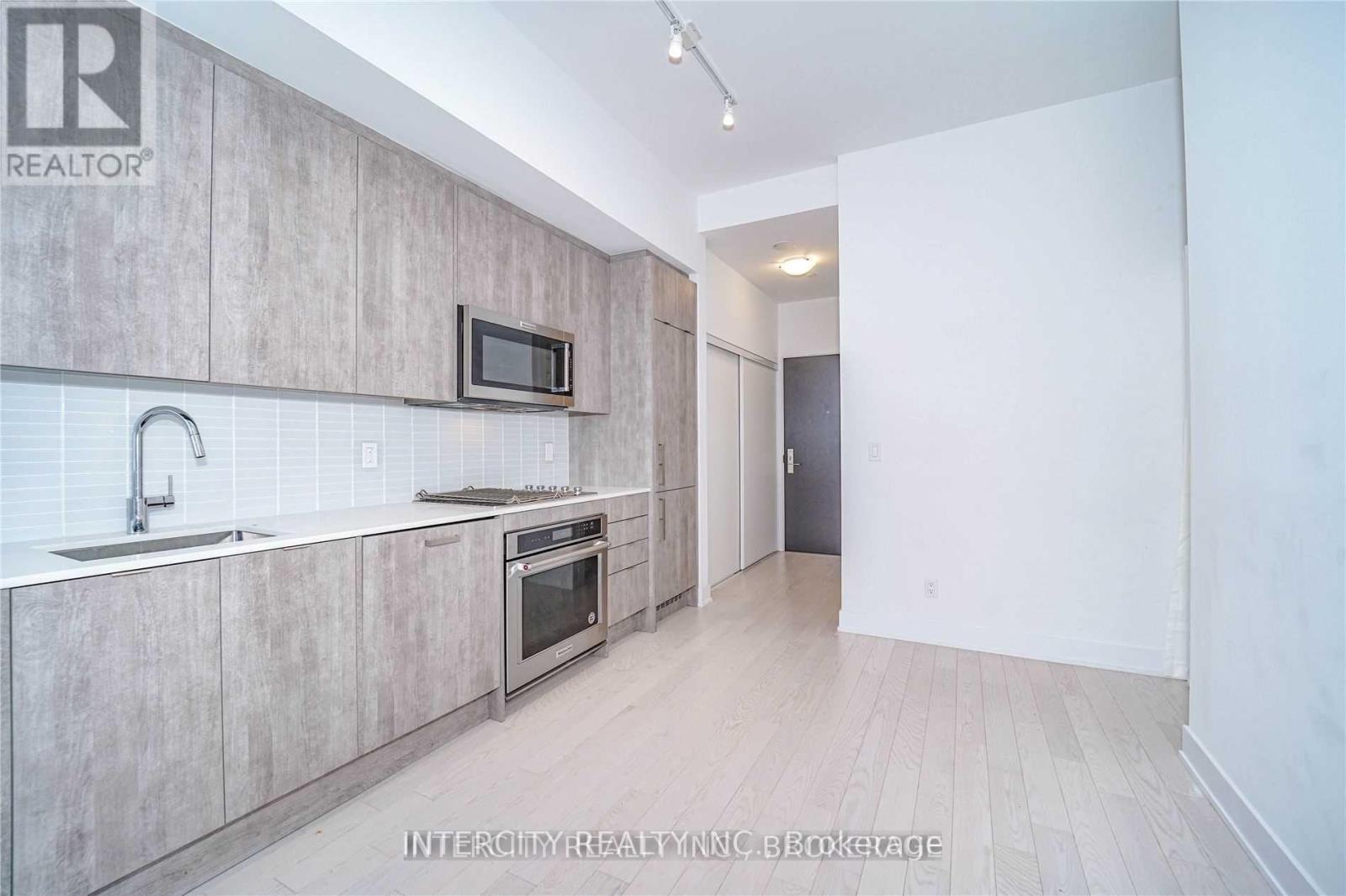 201 - 181 Bedford Road, Toronto, Ontario  M5R 0C2 - Photo 13 - C13817688