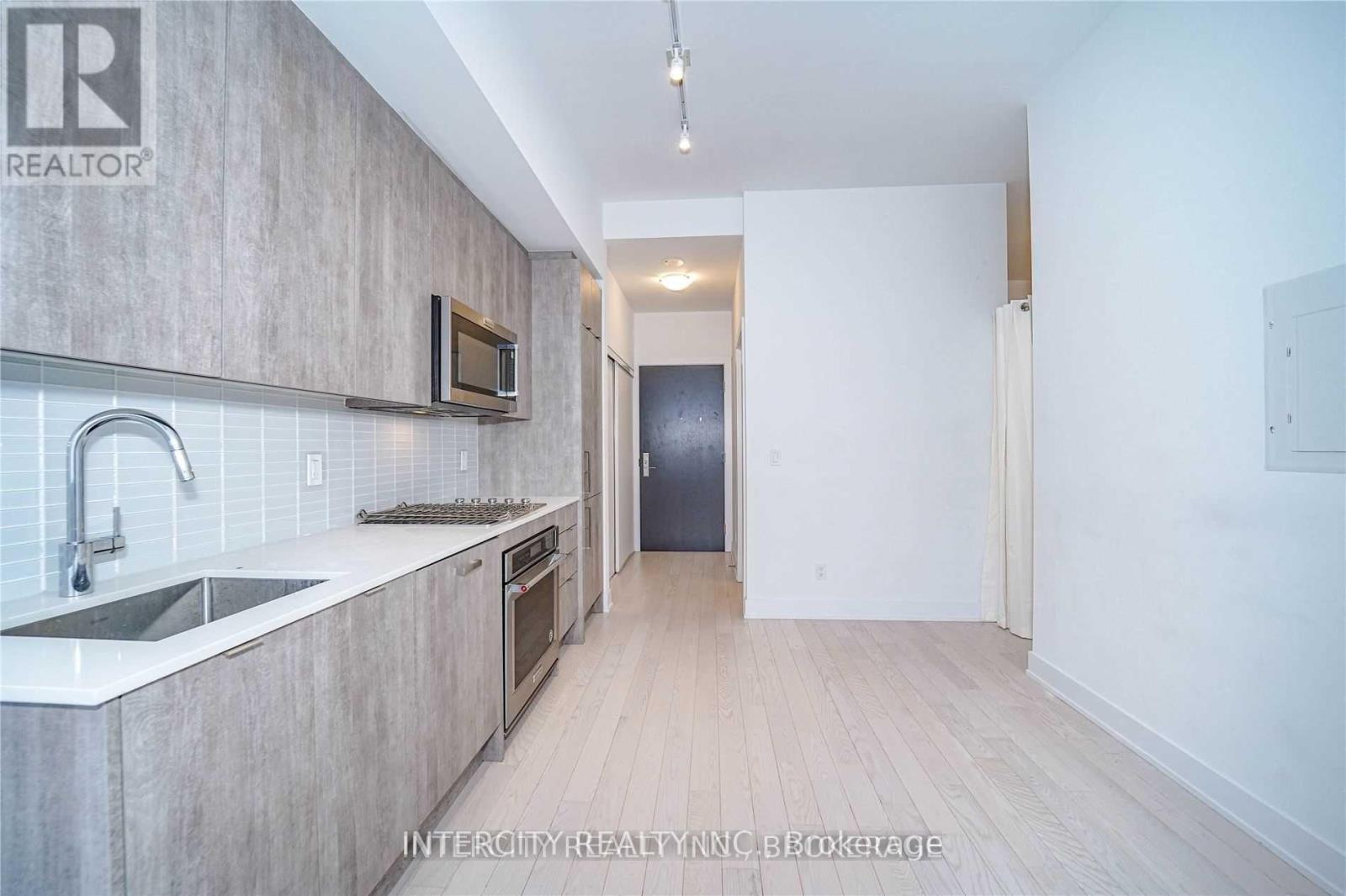 201 - 181 Bedford Road, Toronto, Ontario  M5R 0C2 - Photo 14 - C13817688
