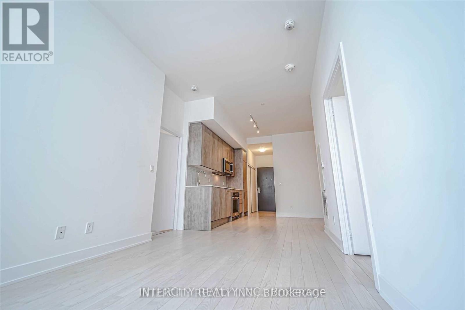 201 - 181 Bedford Road, Toronto, Ontario  M5R 0C2 - Photo 11 - C13817712