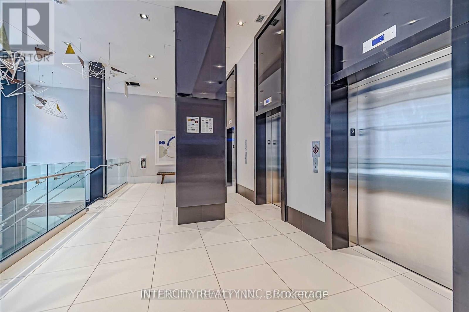 201 - 181 Bedford Road, Toronto, Ontario  M5R 0C2 - Photo 32 - C13817712