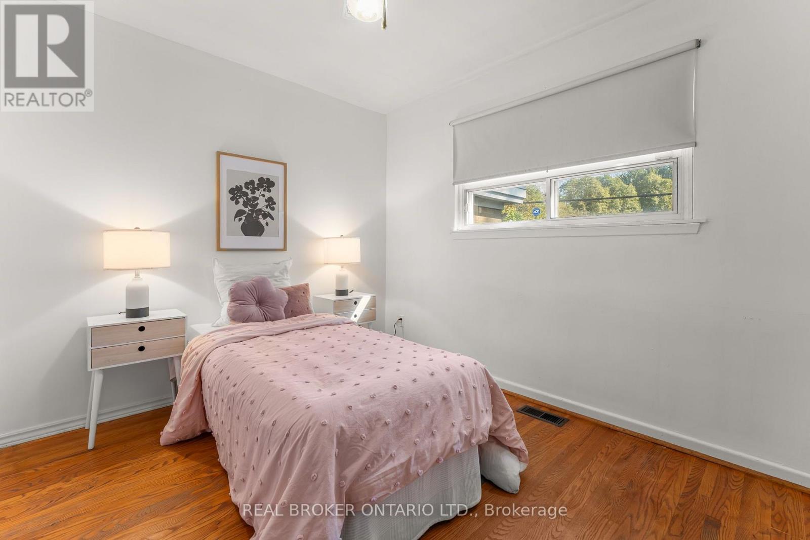 55 Rayoak Drive, Toronto, Ontario  M3A 2Y5 - Photo 14 - C13817716
