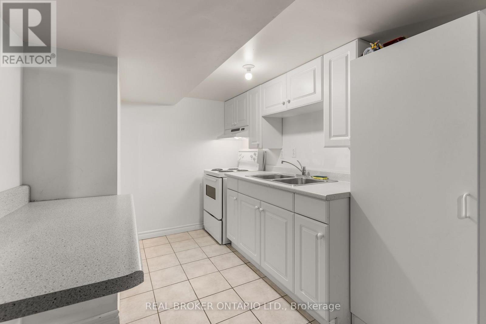 55 Rayoak Drive, Toronto, Ontario  M3A 2Y5 - Photo 22 - C13817716