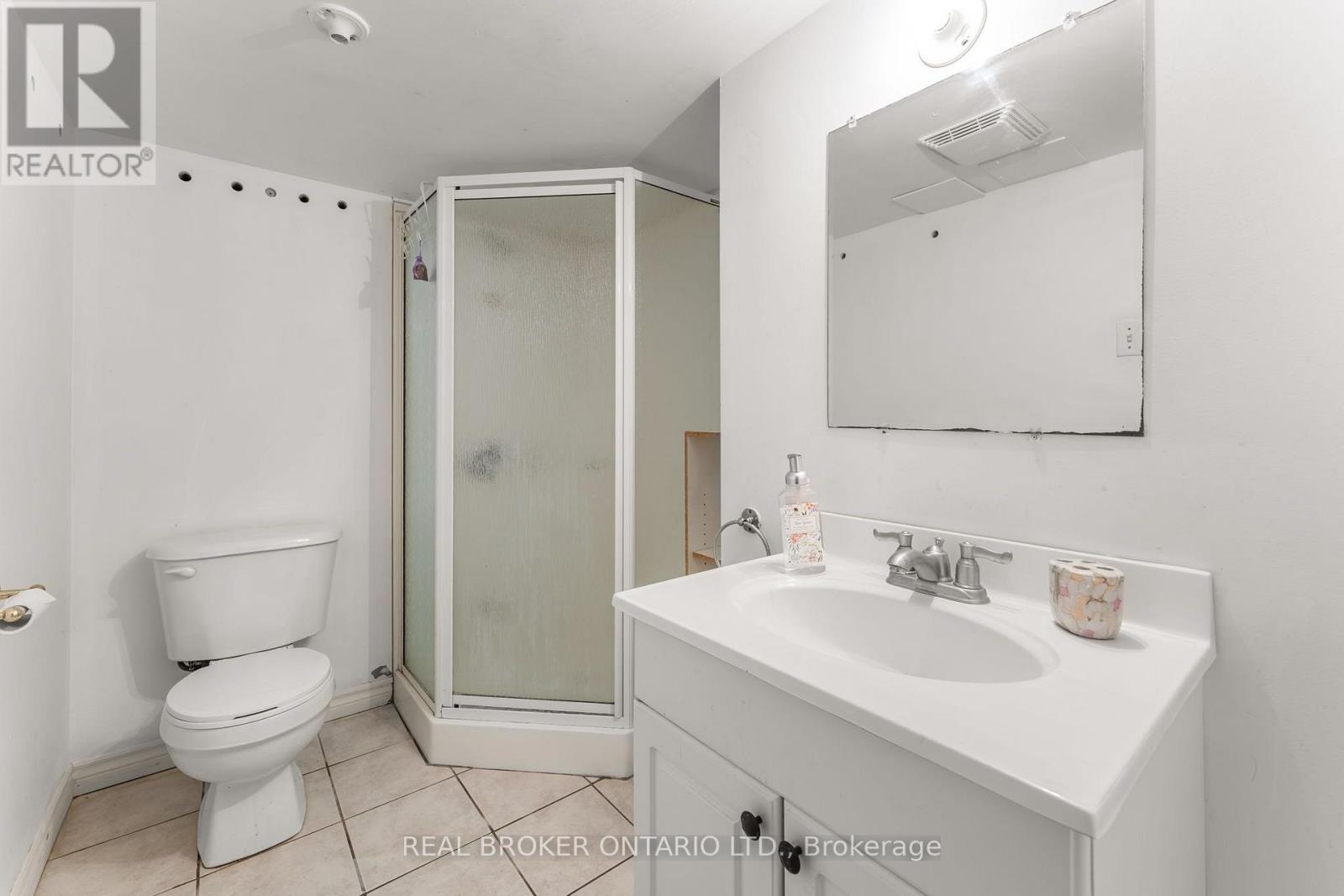 55 Rayoak Drive, Toronto, Ontario  M3A 2Y5 - Photo 24 - C13817716