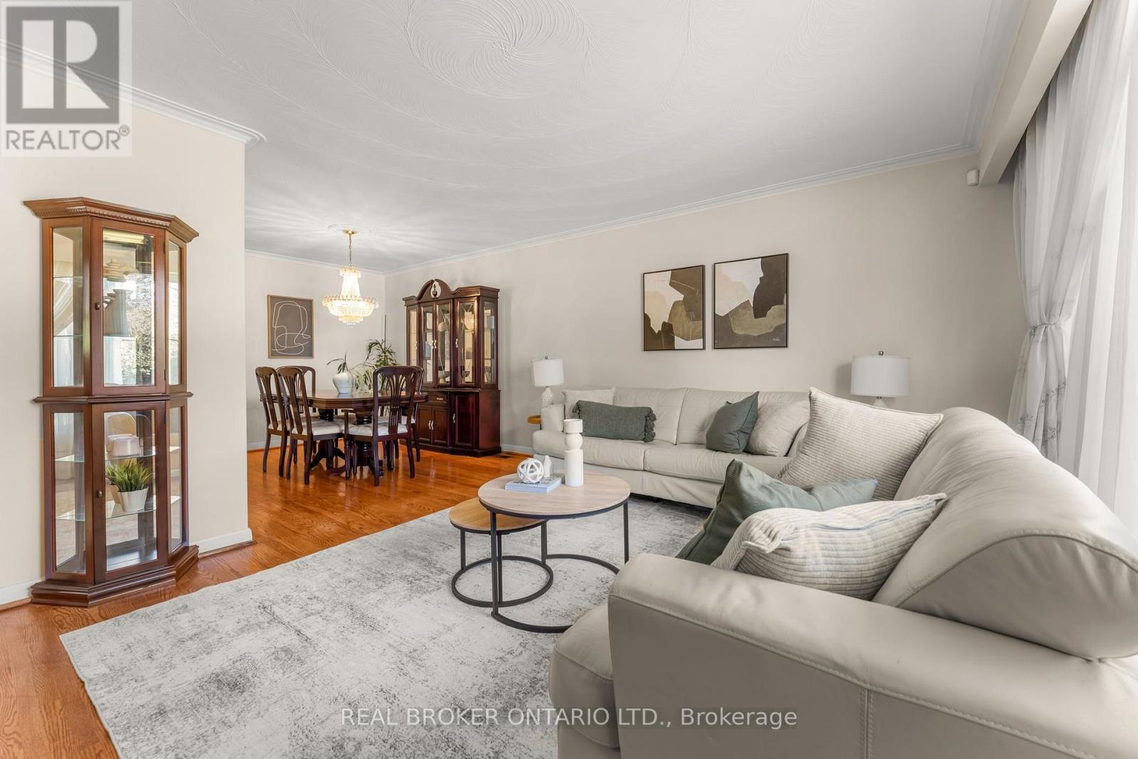 55 Rayoak Drive, Toronto, Ontario  M3A 2Y5 - Photo 7 - C13817716