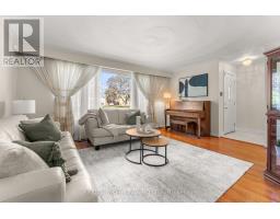 55 RAYOAK DRIVE, Toronto, Ontario