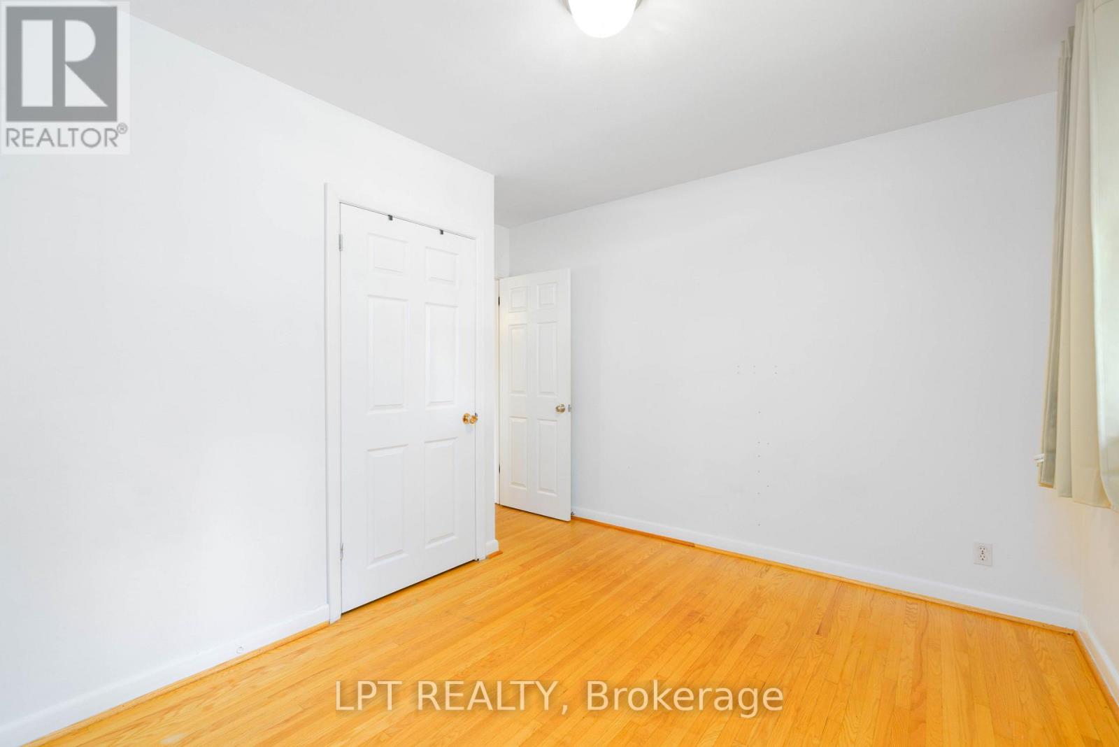 67 Woodthorpe Road, Toronto, Ontario  M4A 1S6 - Photo 17 - C13817750