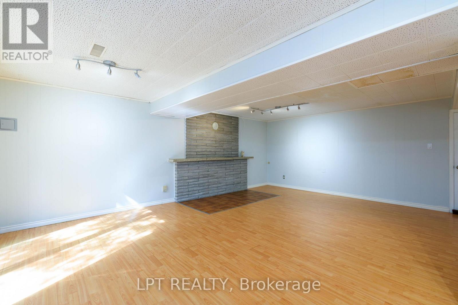 67 Woodthorpe Road, Toronto, Ontario  M4A 1S6 - Photo 24 - C13817750
