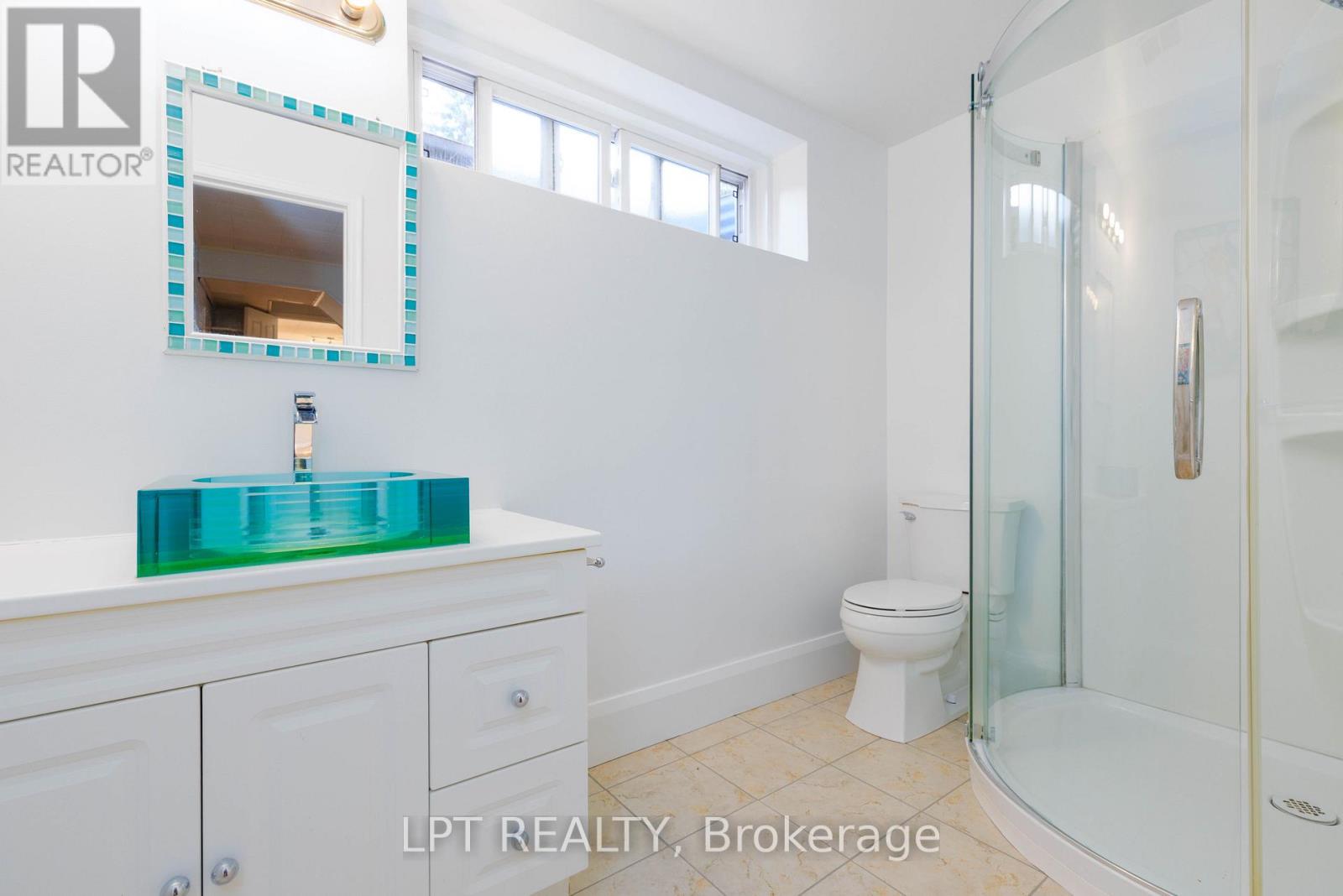 67 Woodthorpe Road, Toronto, Ontario  M4A 1S6 - Photo 27 - C13817750