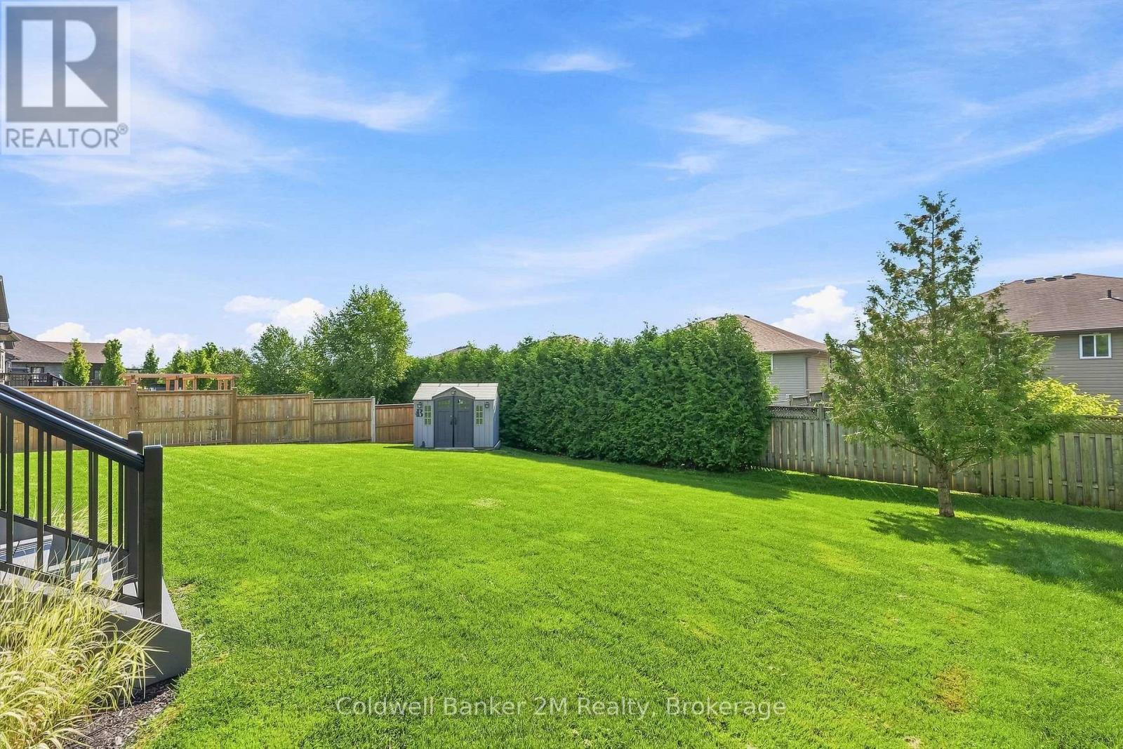 32 CARDINAL COURT photo 41