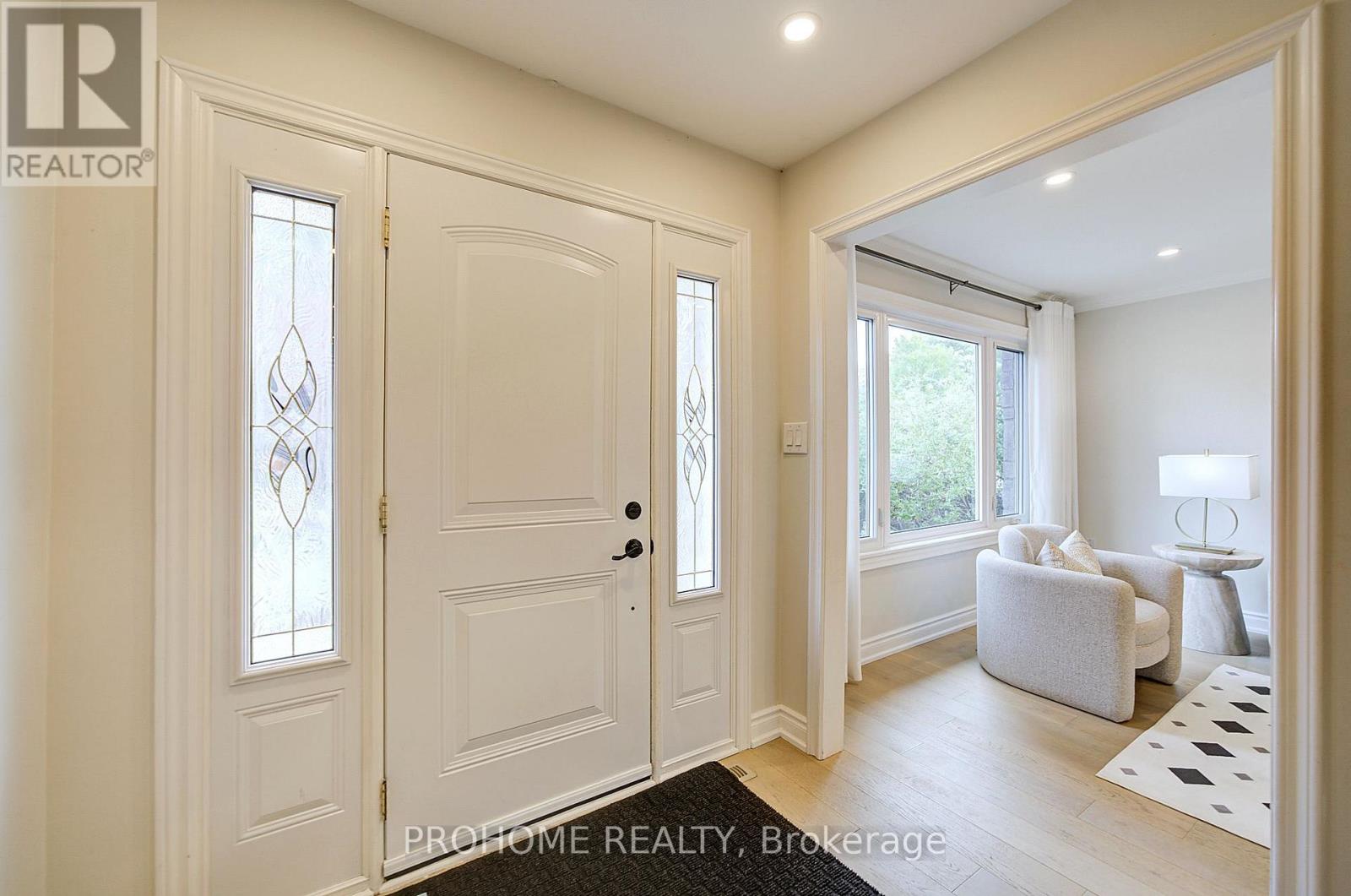 36 Summerfeldt Crescent, Markham (Unionville), Ontario  L3R 2B2 - Photo 4 - N13817672