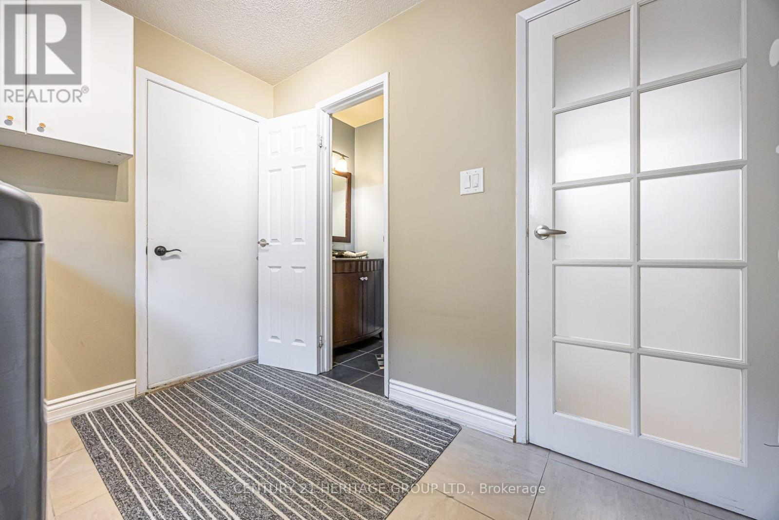 66 Howlett Avenue, Newmarket, Ontario  L3Y 5S5 - Photo 16 - N13817698
