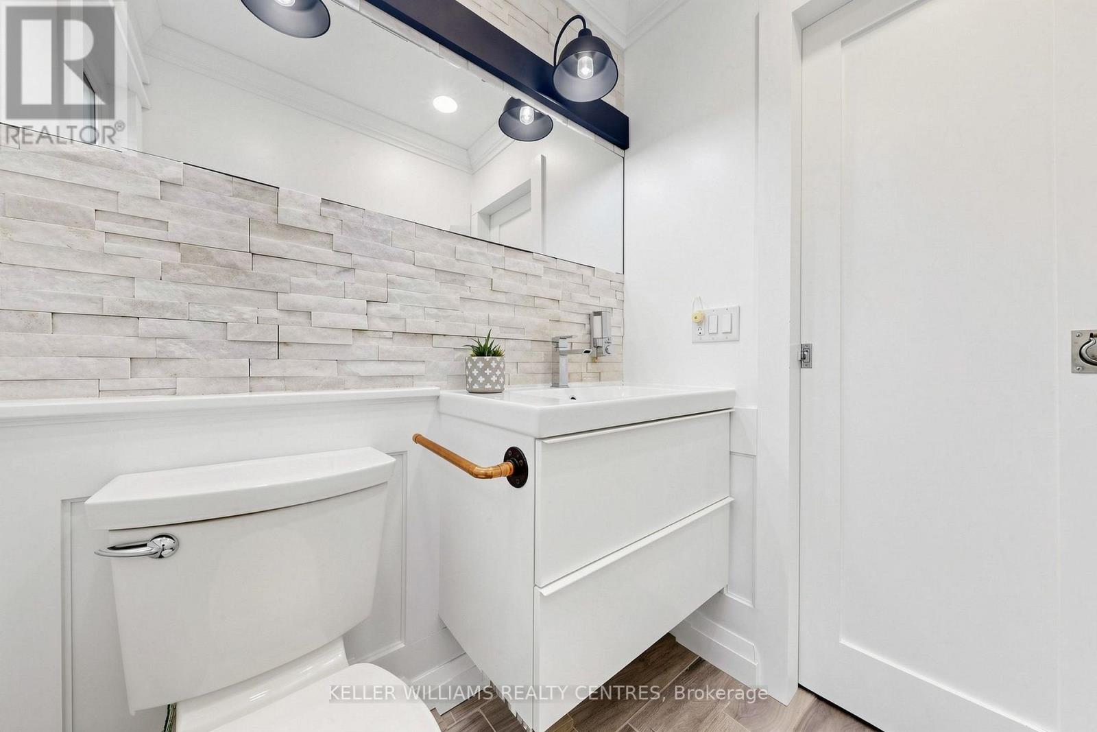 813 Grace Street, Newmarket, Ontario  L3Y 2L6 - Photo 30 - N13817708